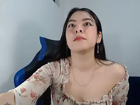 Snapshot of EloiseJun chatting on 02.02.26 EloiseJun online show from 02.02.26