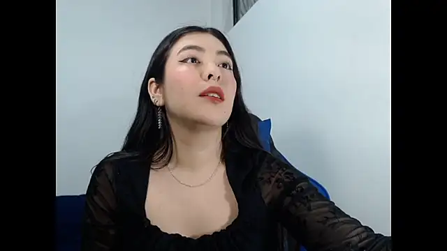 EloiseJun online show from 07.15.26