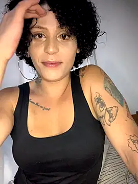 Snapshot of Babbsss chatting on 11.27.25 Babbsss online show from 11.27.25