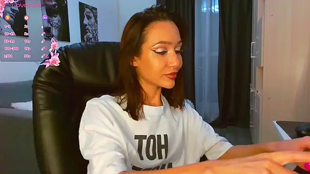 Lisa Shultz online show from 12.02.25