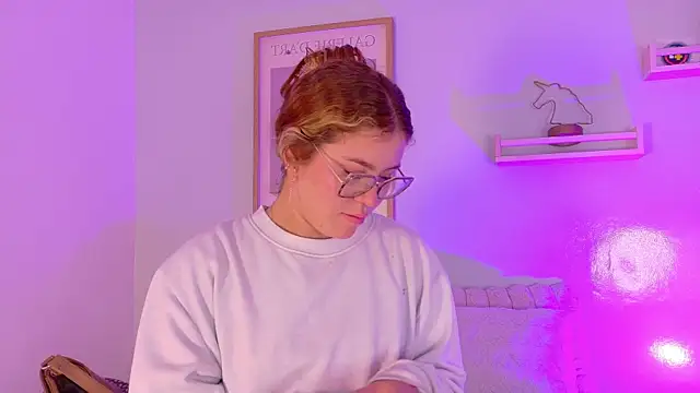 BelaMiller  online show from 12.20.25