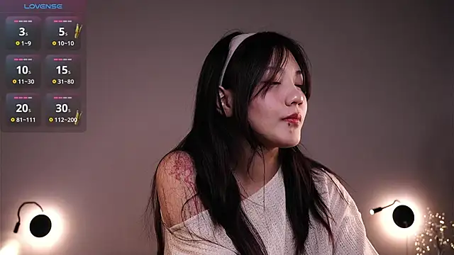 MoiraEger online show from 03.06.26