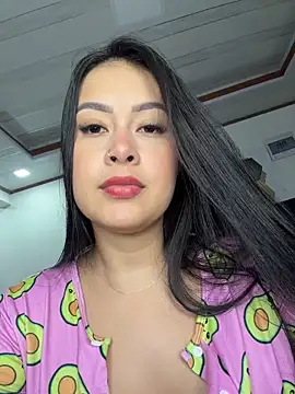 CrisMarulanda online show from 02.13.26