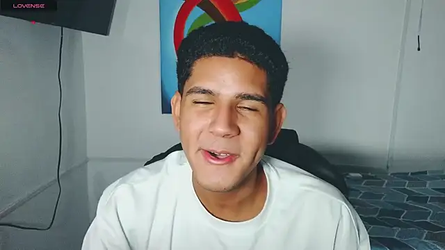 Snapshot of juanacock_1 chatting on 09.20.25 juanacock 1 online show from 09.20.25