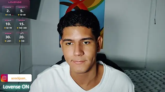 Snapshot of juanacock_1 chatting on 10.18.25 juanacock 1 online show from 10.18.25