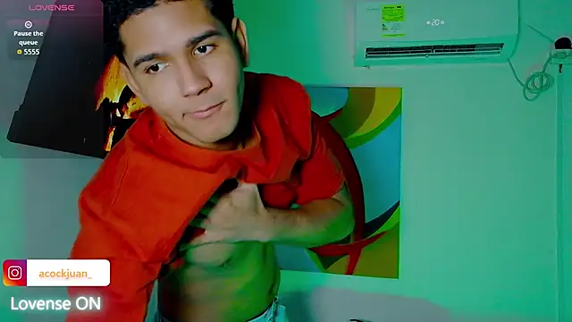 Snapshot of juanacock_1 chatting on 11.06.25 juanacock 1 online show from 11.06.25