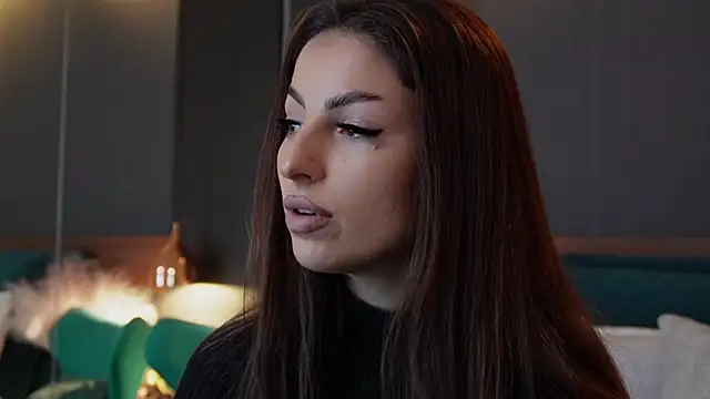 EmilyTrix online show from 11.06.25