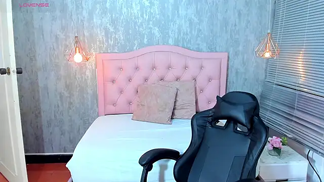 lissa jhonsoon online show from 03.14.26