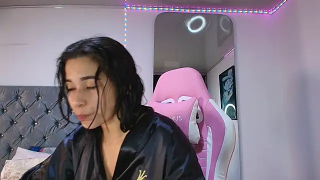 GraceWallace  online show from 10.29.25