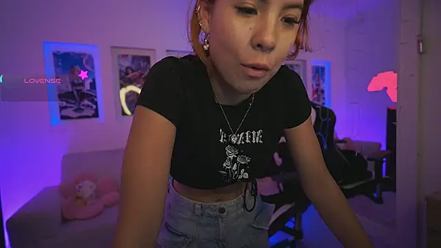 DahliaGrey online show from 05.07.26