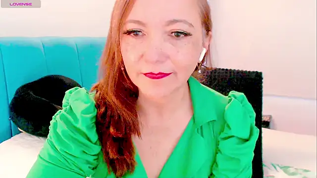 Kendraline1 online show from 06.30.26