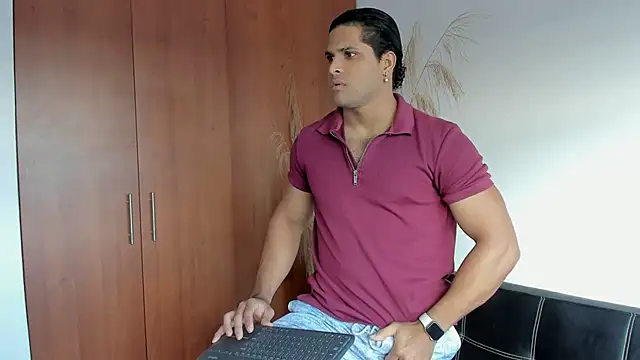 Evansdark1 online show from 10.12.25