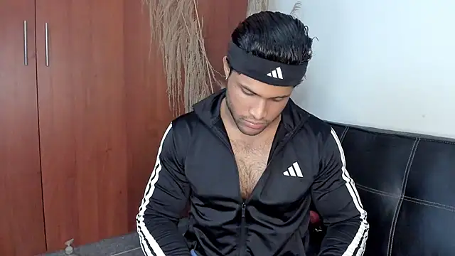 Evansdark1 online show from 11.28.25