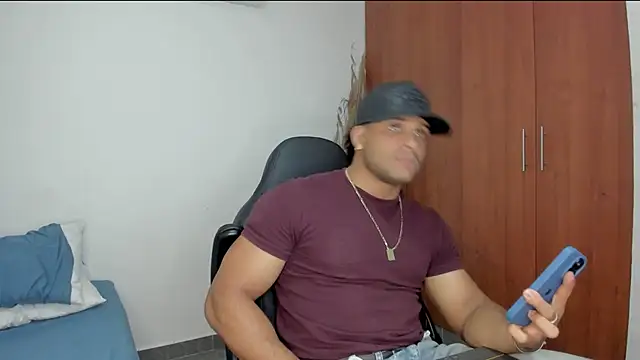 Evansdark1 online show from 04.12.26