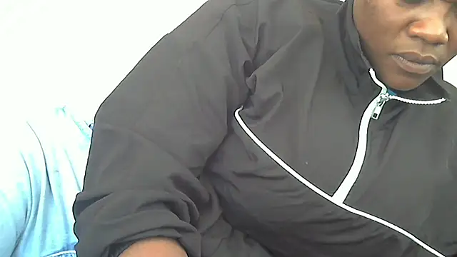 sexythae32 online show from 09.17.25