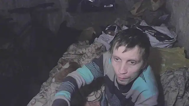 Snapshot of makarov1993 chatting on 12.02.25 makarov1993 online show from 12.02.25