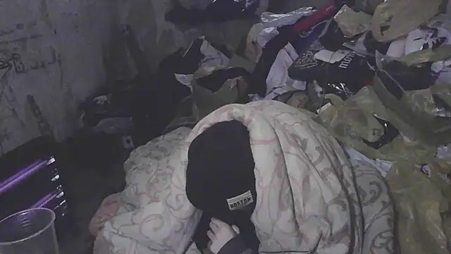 Snapshot of makarov1993 chatting on 02.12.26 makarov1993 online show from 02.12.26