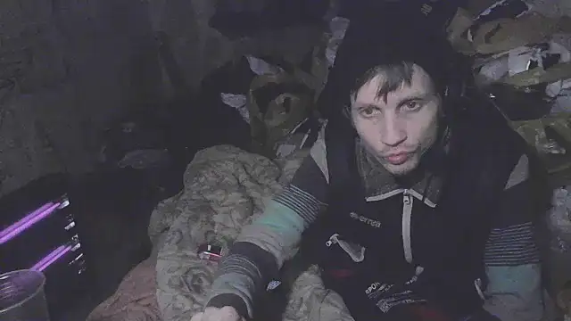 Snapshot of makarov1993 chatting on 02.14.26 makarov1993 online show from 02.14.26