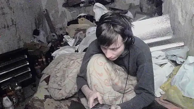 Snapshot of makarov1993 chatting on 06.14.26 makarov1993 online show from 06.14.26