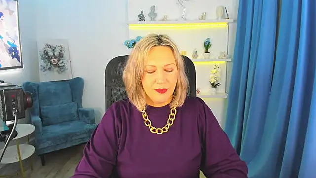 NinaStarle online show from 11.24.25