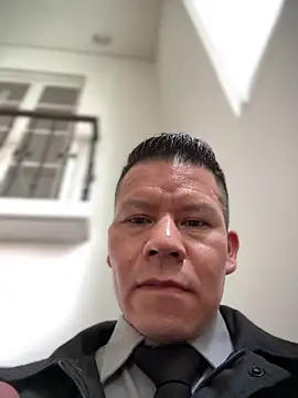 Snapshot of Manu0586 chatting on 09.13.25 Manu0586 online show from 09.13.25