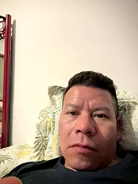 Snapshot of Manu0586 chatting on 09.15.25 Manu0586 online show from 09.15.25