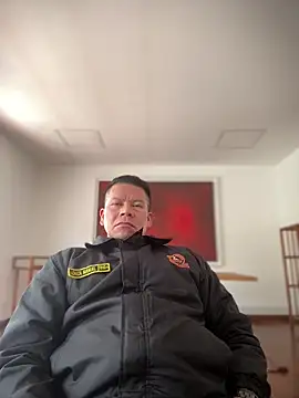 Snapshot of Manu0586 chatting on 09.19.25 Manu0586 online show from 09.19.25