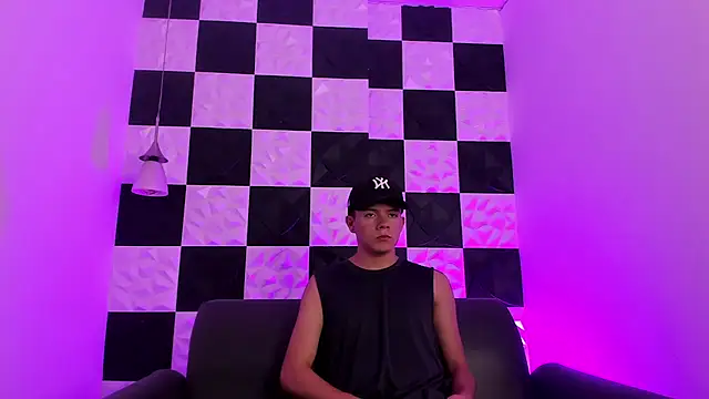 AndyFame1 online show from 10.07.25