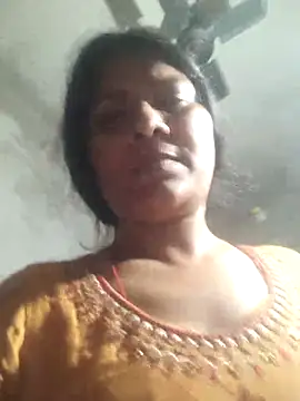 Snapshot of couple_71 chatting on 03.19.26 couple 71 online show from 03.19.26