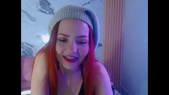 Snapshot of mady0619_ch chatting on 10.06.25 mady0619 ch online show from 10.06.25