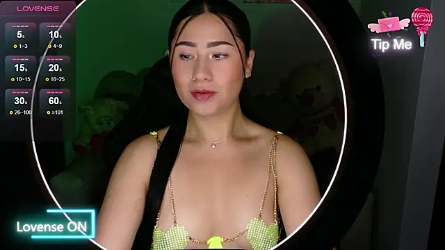 evelyn ch  online show from 11.27.25