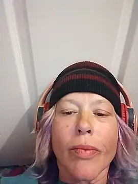 anonymity awaitsxh online show from 11.07.25