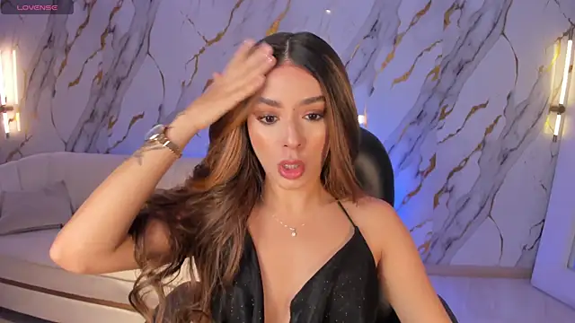 IsabellaMoreau online show from 06.21.26