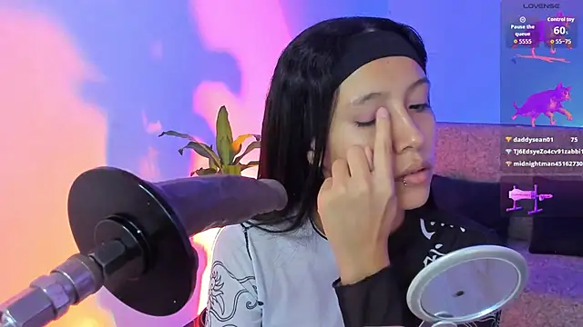 alicemoon   online show from 12.03.25