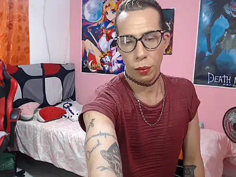 Snapshot of afrodit_25 chatting on 09.20.25 afrodit 25 online show from 09.20.25