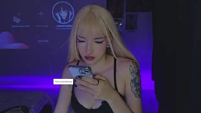 Snapshot of Moonlightt_21 chatting on 03.22.26 Moonlightt 21 online show from 03.22.26