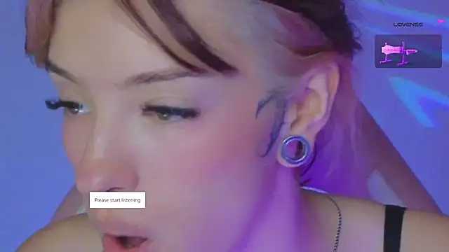 Snapshot of Moonlightt_21 chatting on 05.29.26 Moonlightt 21 online show from 05.29.26