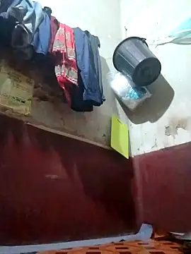 CatchingBouquet online show from 09.30.25