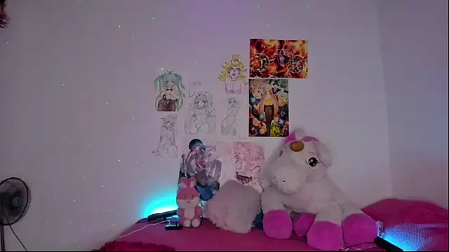 Snapshot of Maki_sins chatting on 02.13.26 Maki sins online show from 02.13.26