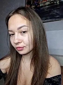 Snapshot of Olivia_OliV chatting on 10.17.25 Olivia OliV online show from 10.17.25