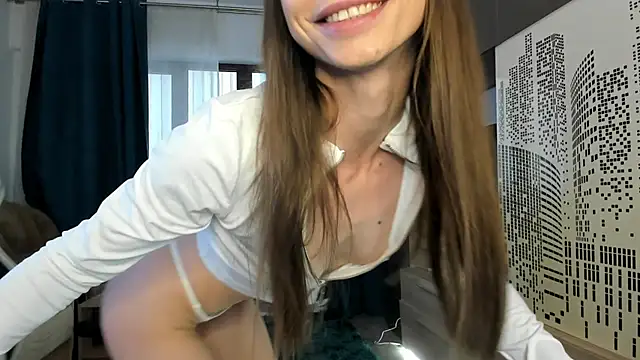 UnicornLand online show from 10.18.25