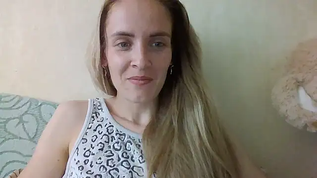 JayeTyler online show from 06.18.26
