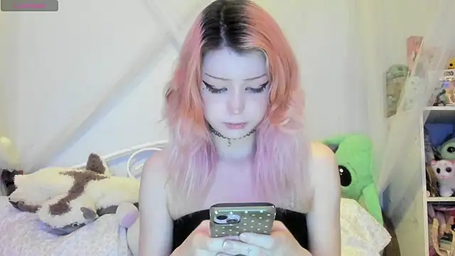 Snapshot of bunnyislewd chatting on 09.13.25 bunnyislewd online show from 09.13.25