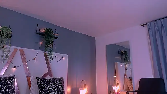 JenaCooper  online show from 09.24.25