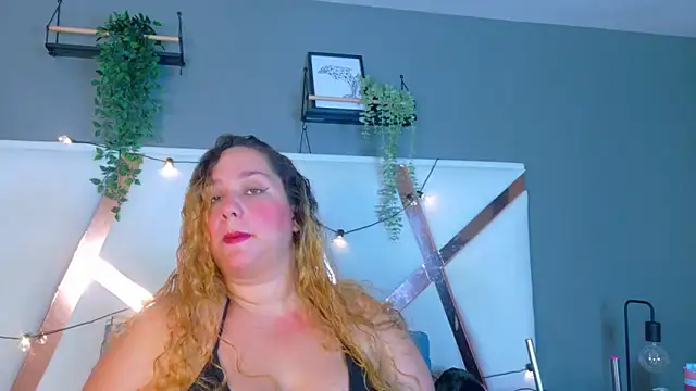 JenaCooper  online show from 05.28.26