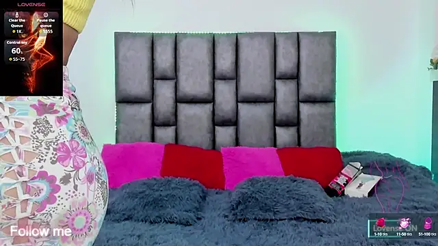 miaroberts69 online show from 10.08.25