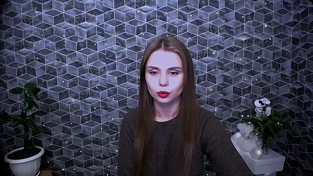 Snapshot of OceanicDawn chatting on 11.13.25 OceanicDawn online show from 11.13.25