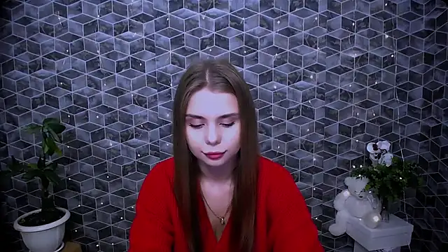 Snapshot of OceanicDawn chatting on 11.25.25 OceanicDawn online show from 11.25.25