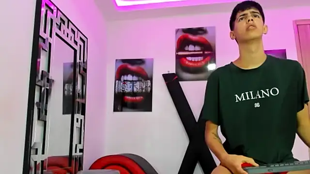 TWINKS FRIENDS online show from 10.19.25