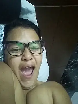 Snapshot of Oceanosexxx chatting on 11.19.25 Oceanosexxx online show from 11.19.25